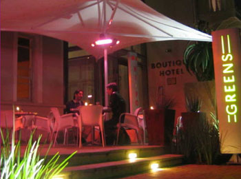 Cafe's bars and restaurants